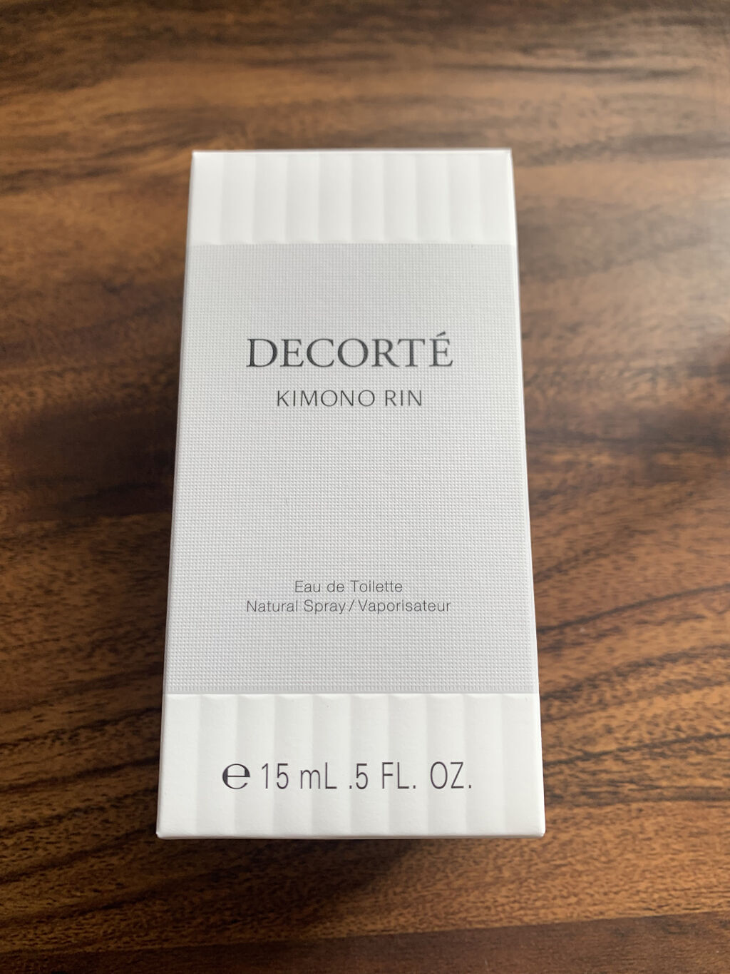 キモノ　リン　オードトワレ 15ml/DECORTÉ/香水(レディース)を使ったクチコミ（3枚目）