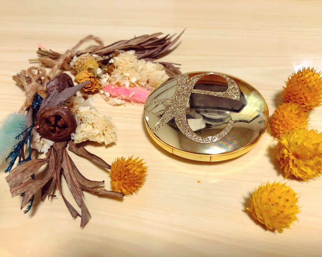 ラ プードル オートニュアンス/Elégance/プレストパウダーを使ったクチコミ（1枚目）