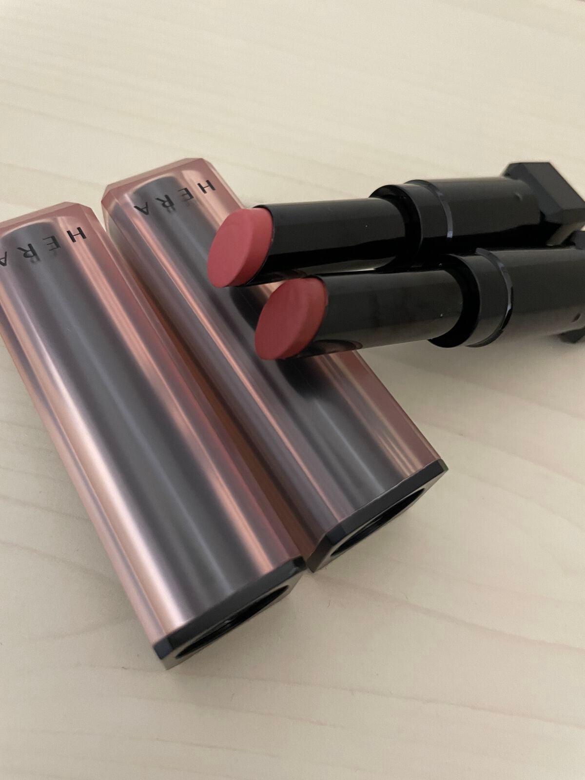 センシュアルパウダーマットリップスティック/HERA/口紅を使ったクチコミ(2枚目)