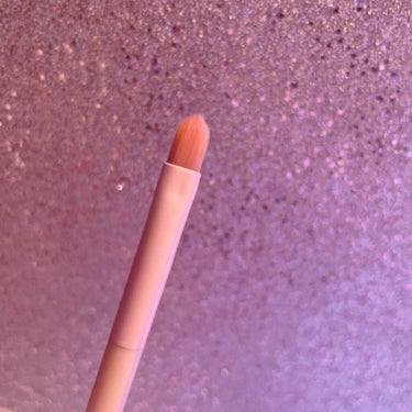 UR GLAM　EYESHADOW BRUSH B/U R GLAM/メイクブラシを使ったクチコミ（2枚目）