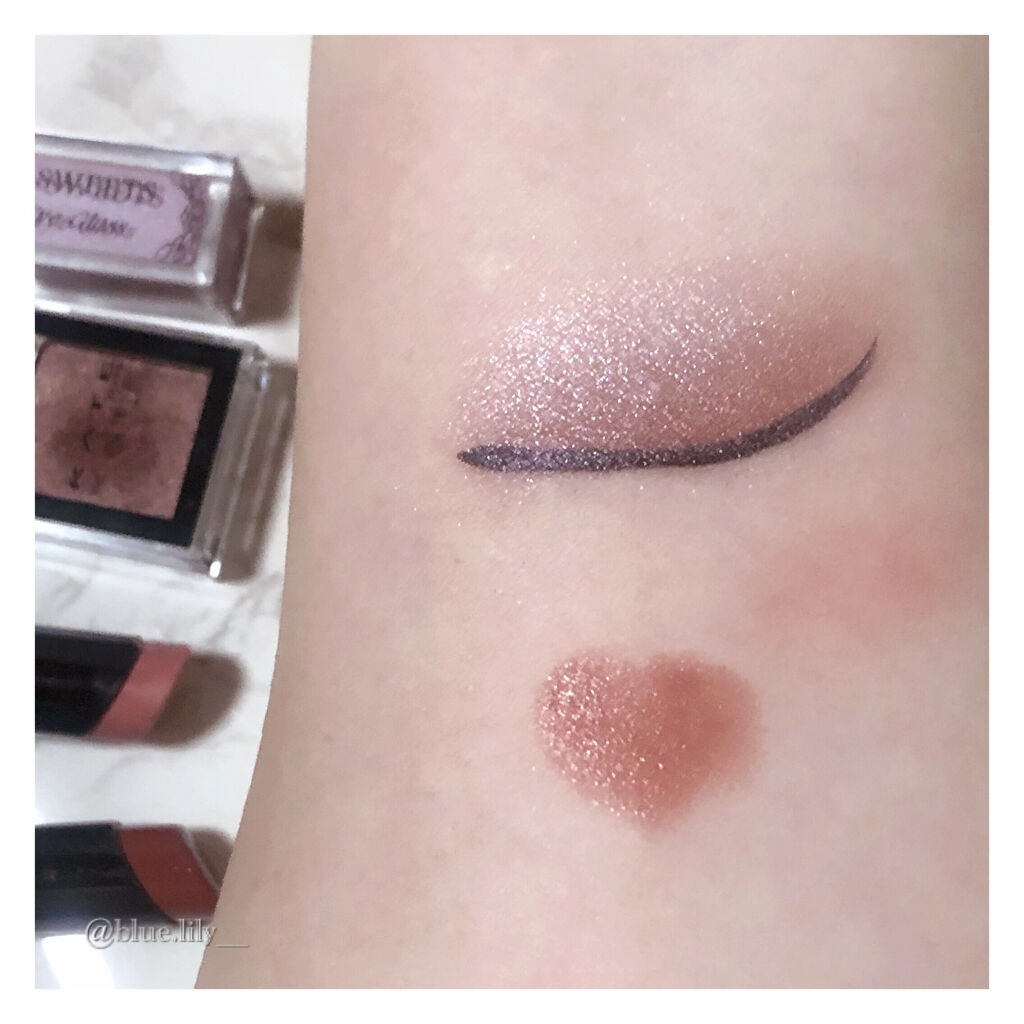 スパークリングアイグロス/スウィーツ スウィーツ/リキッドアイシャドウを使ったクチコミ(3枚目)