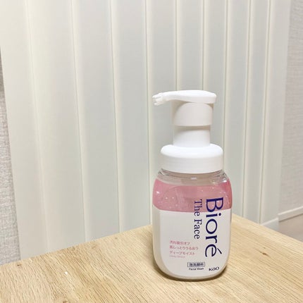 ビオレ ザフェイス 泡洗顔料 ディープモイスト/ビオレ/泡洗顔を使ったクチコミ(1枚目)