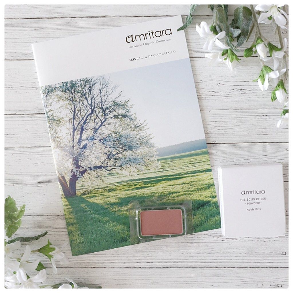 ハイビスカスチーク/AMRITARA/パウダーチークを使ったクチコミ（1枚目）