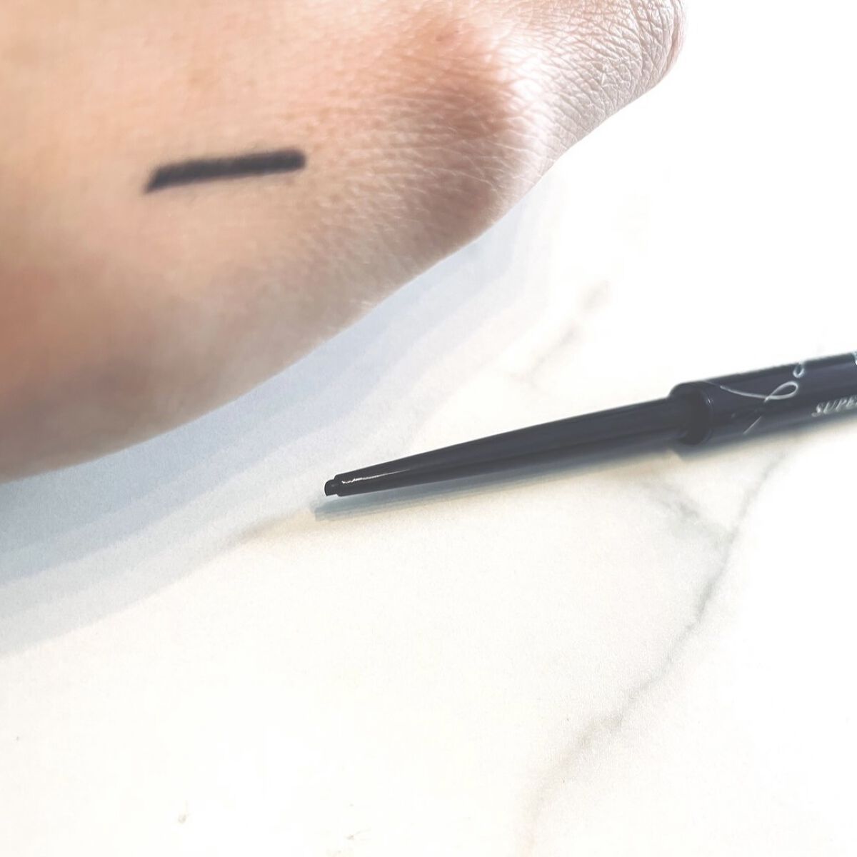 ロングステイ シャープジェルライナー 01 漆黒ブラック/ヒロインメイク/ジェルアイライナーを使ったクチコミ（2枚目）