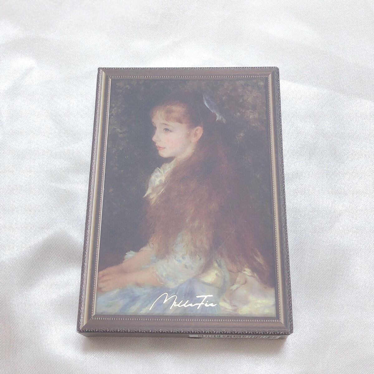 絵画アイシャドウパレット 01 可愛いイレーヌ/MilleFée/アイシャドウパレットを使ったクチコミ（3枚目）