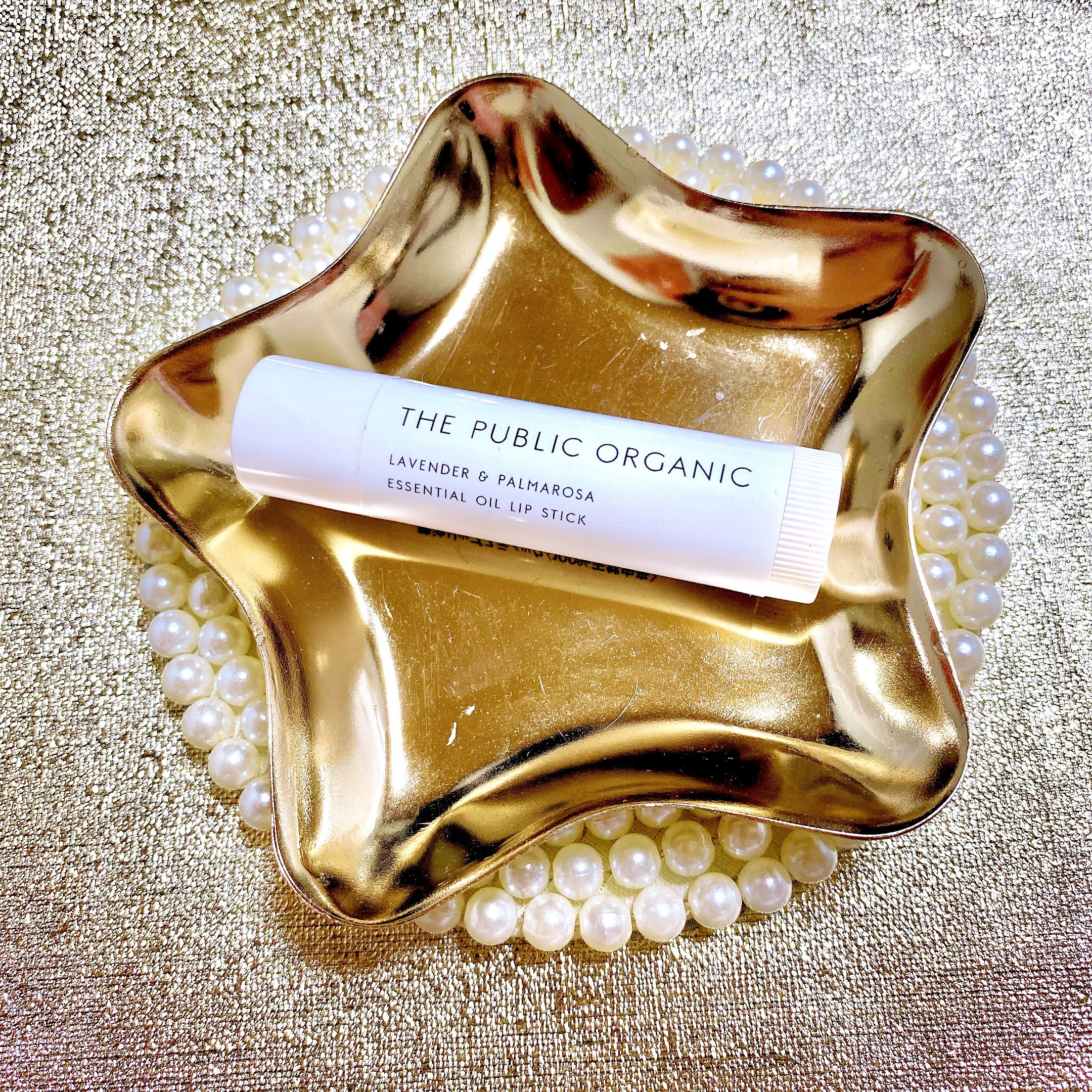 オーガニック認証 精油リップスティック スーパーポジティブ ライズ/THE PUBLIC ORGANIC/リップクリームを使ったクチコミ（1枚目）