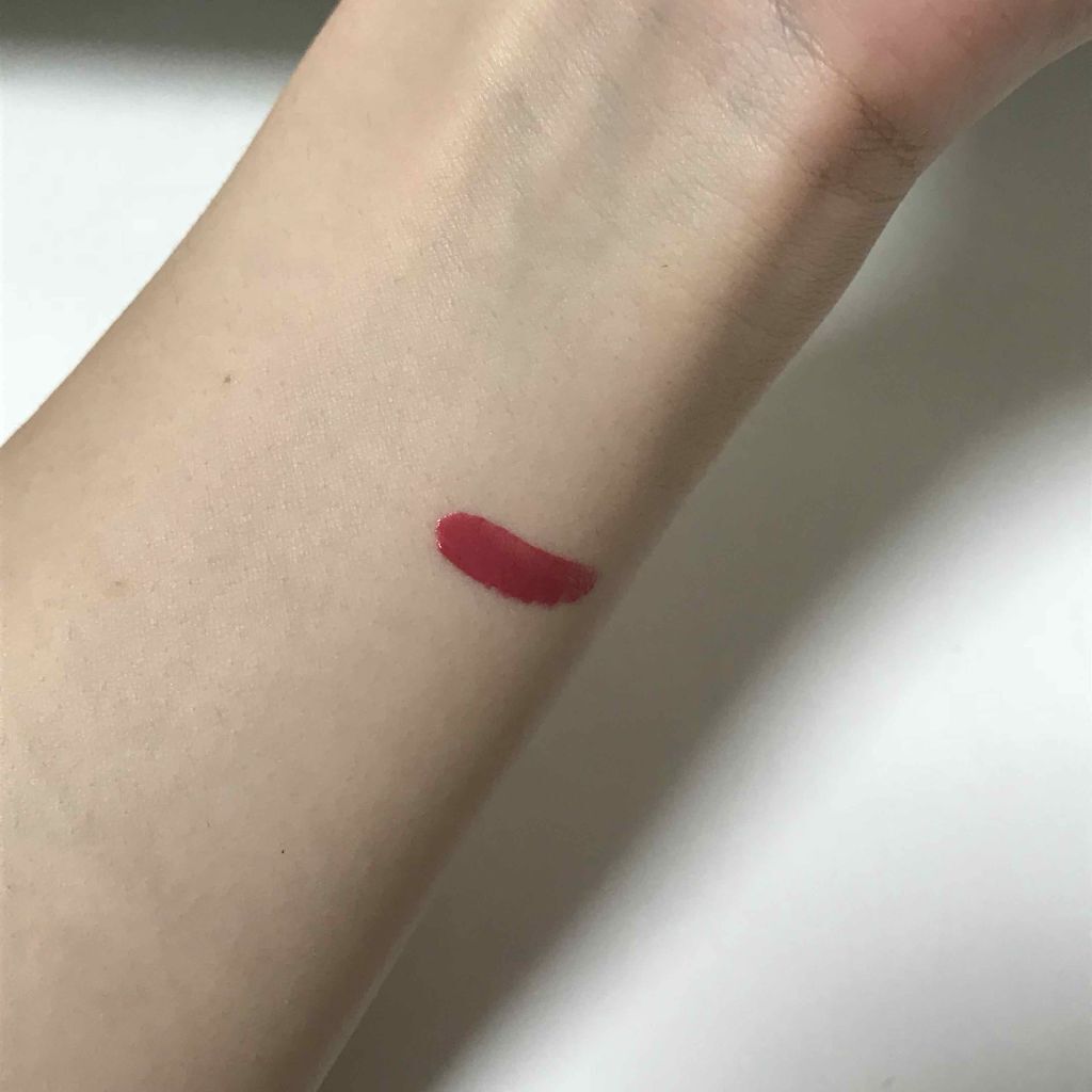 ウオータリールージュ/マキアージュ/リップグロスを使ったクチコミ（2枚目）