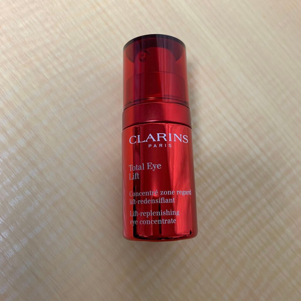 トータル アイ インテンス/CLARINS/アイケア・アイクリームを使ったクチコミ(2枚目)