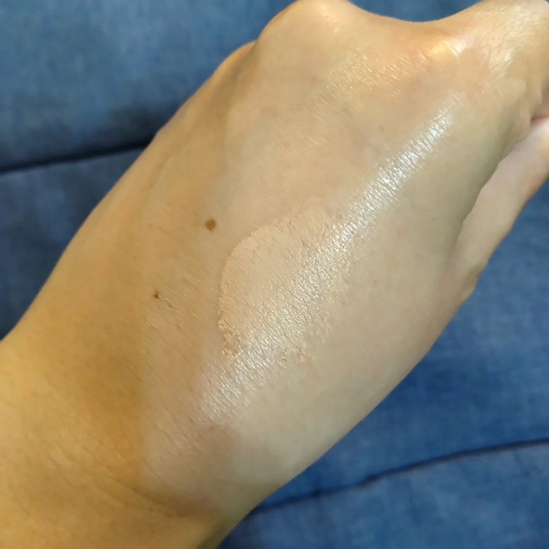 RELIFIT シカステイクッション/HOLIKA HOLIKA/クッションファンデーションを使ったクチコミ（3枚目）