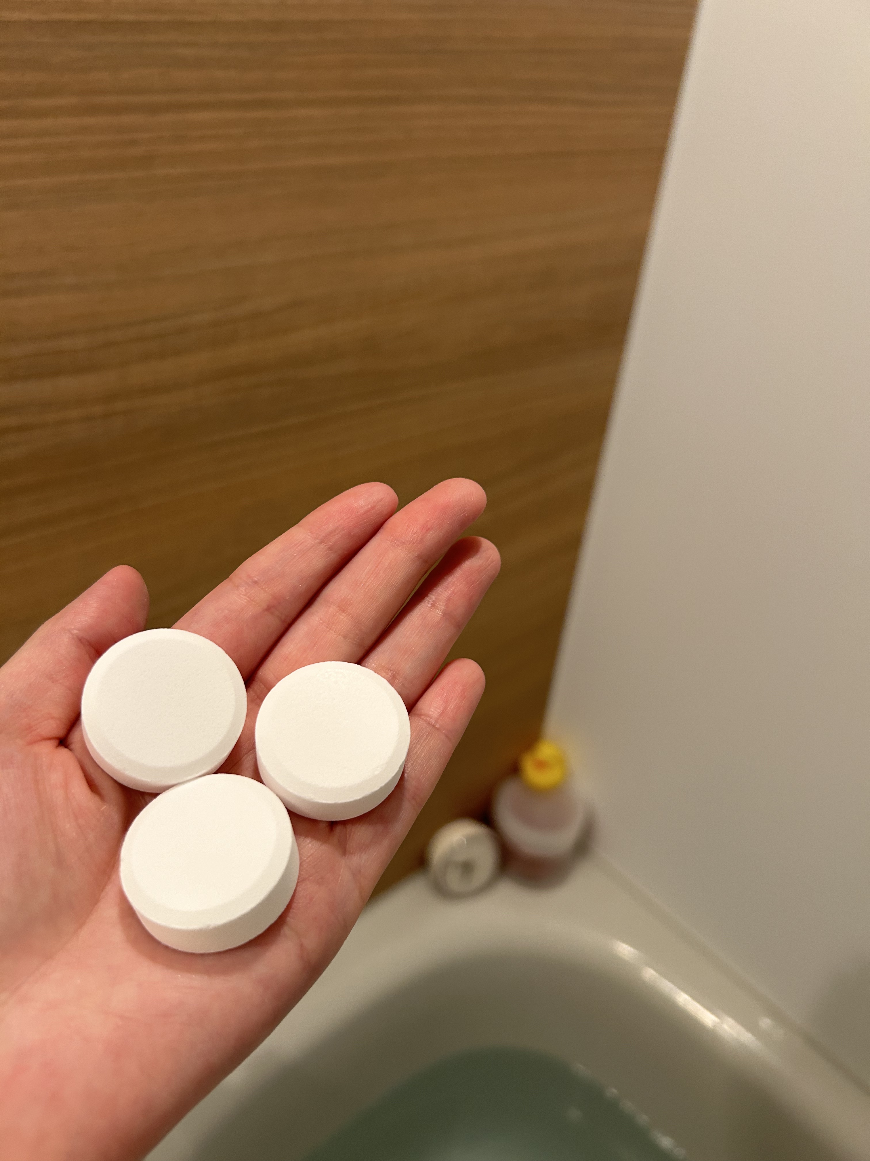 おやすみ前の薬用重炭酸タブレット/無印良品/炭酸系入浴剤を使ったクチコミ（3枚目）