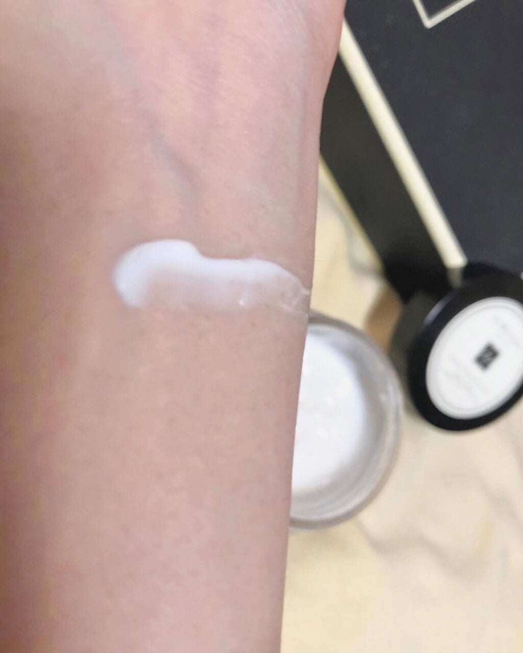 イングリッシュ ペアー&フリージア ボディ クレーム/Jo MALONE LONDON/ボディクリームを使ったクチコミ(2枚目)