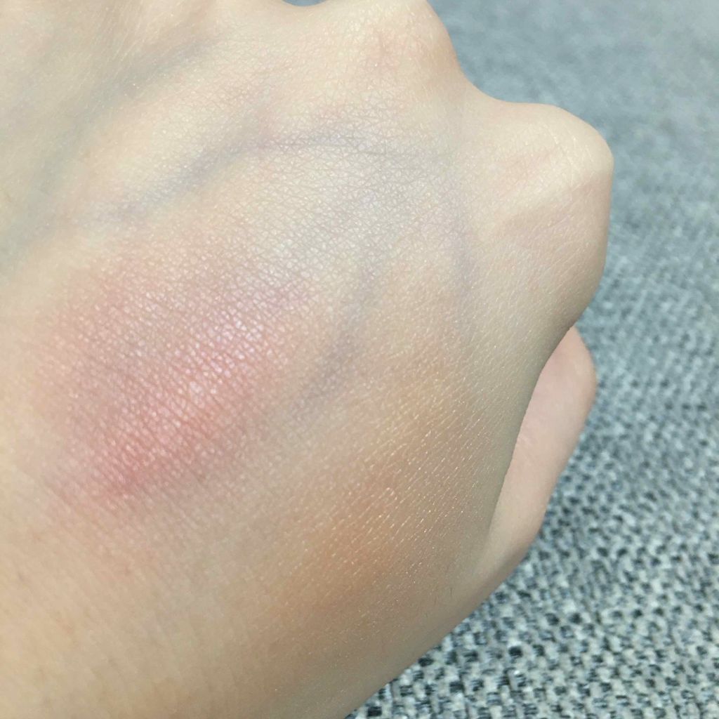 ブラッシュクチュール/YVES SAINT LAURENT BEAUTE/パウダーチークを使ったクチコミ（2枚目）