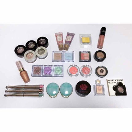 ウィンクグロウアイズ/キャンメイク/ジェル・クリームアイシャドウを使ったクチコミ(1枚目)