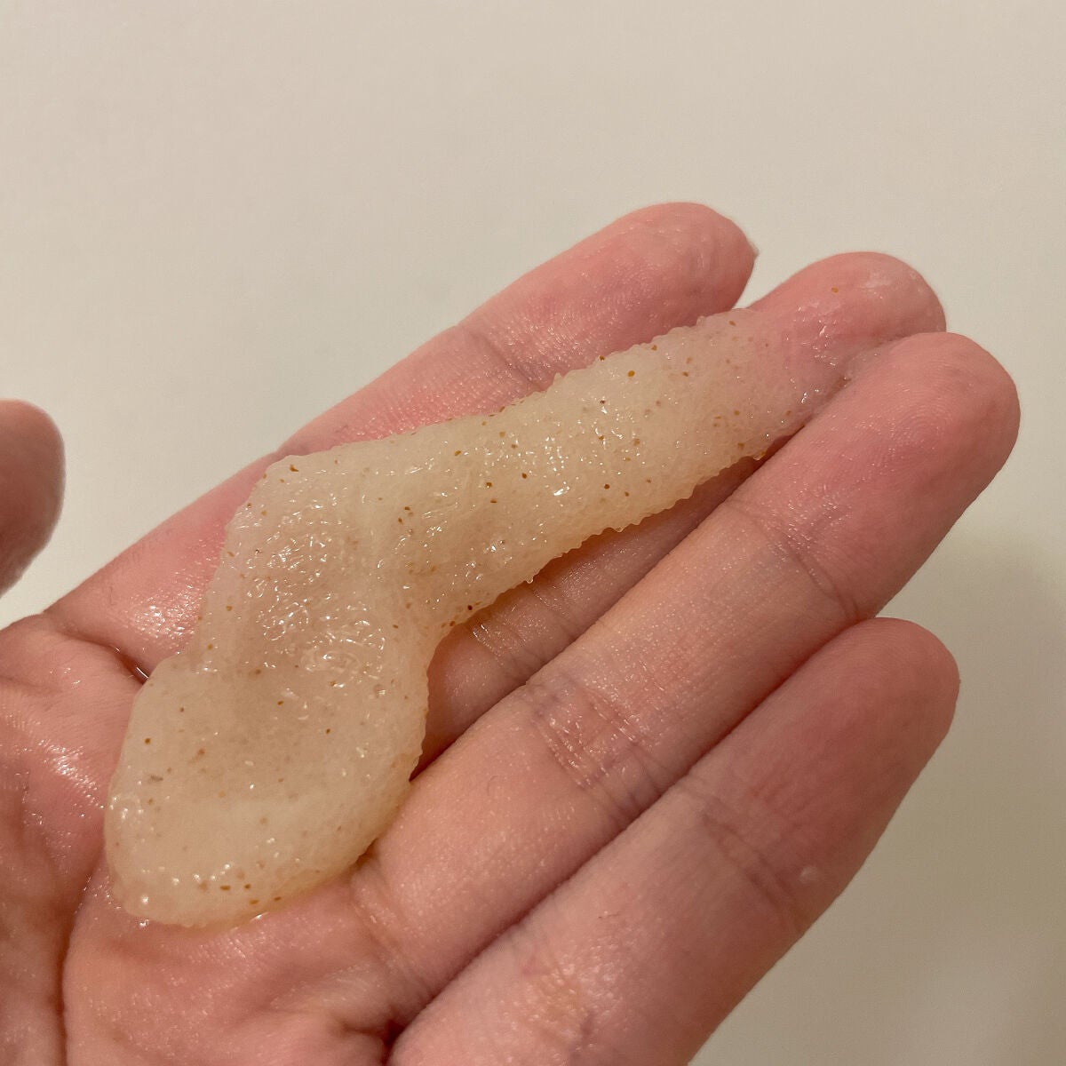 ボタニカルシュガー&アーモンドスクラブ(ジャスミン&グレープフルーツの香り)/BOTANIST/ボディスクラブを使ったクチコミ(2枚目)