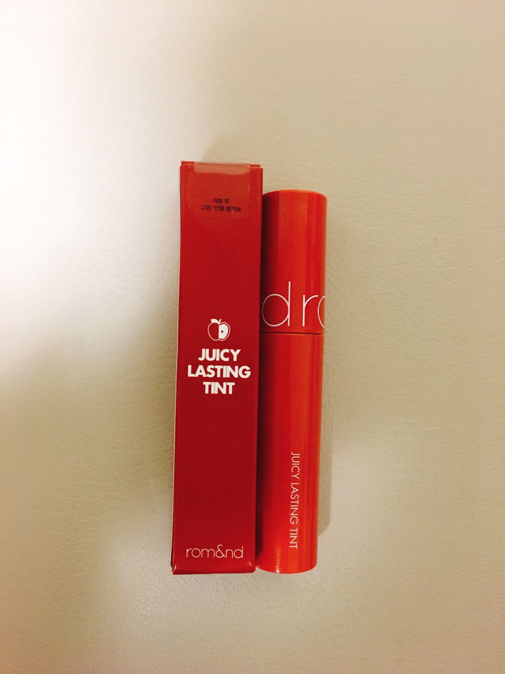 ジューシーラスティングティント/rom&nd/リップティントを使ったクチコミ(1枚目)