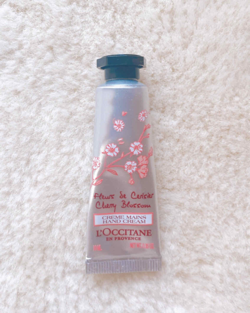 チェリーブロッサム ソフトハンドクリーム 75ml/L'OCCITANE/ハンドクリームを使ったクチコミ（2枚目）