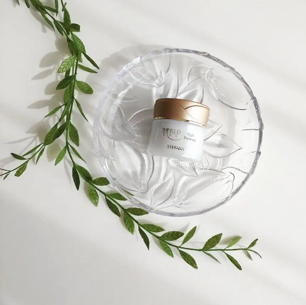 ワールド ワン ナイトリペアージュ/ステファニー/フェイスクリームを使ったクチコミ（1枚目）