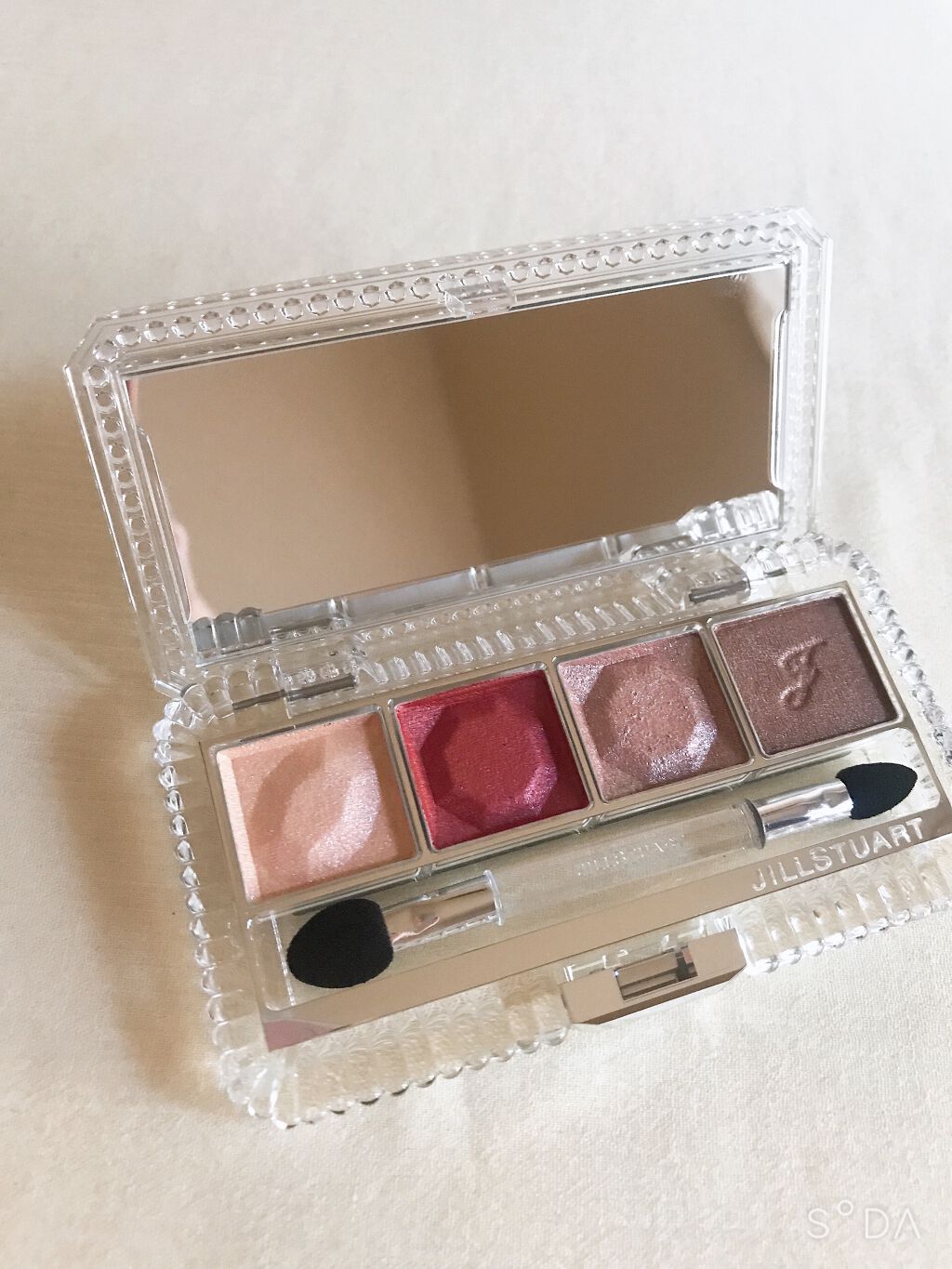 ジルスチュアート エターナルクチュール アイズ シマー 09 sign of blush/JILL STUART/アイシャドウパレットを使ったクチコミ（2枚目）