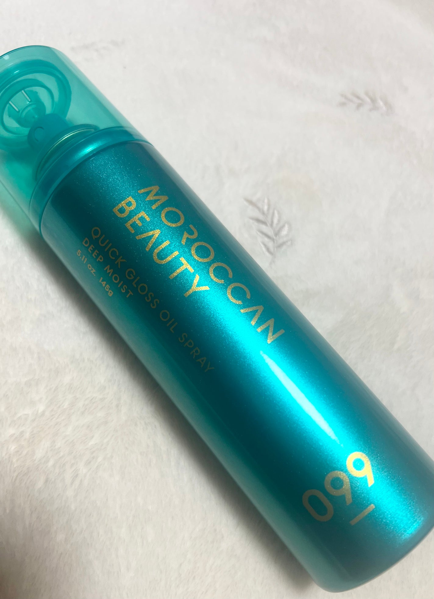 モロッカンビューティ ディープモイスト クイックグロス オイルスプレー/モロッカンビューティ/ヘアスプレーを使ったクチコミ(1枚目)