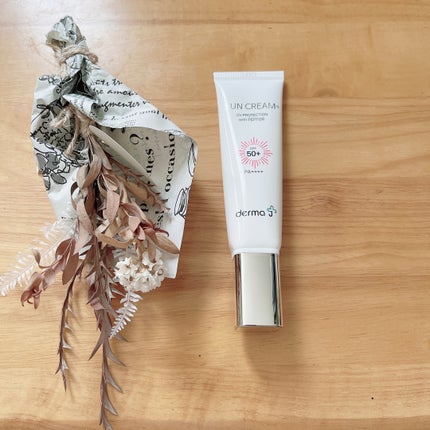 サンクリーム+/ DermaJ/日焼け止めクリームを使ったクチコミ(2枚目)