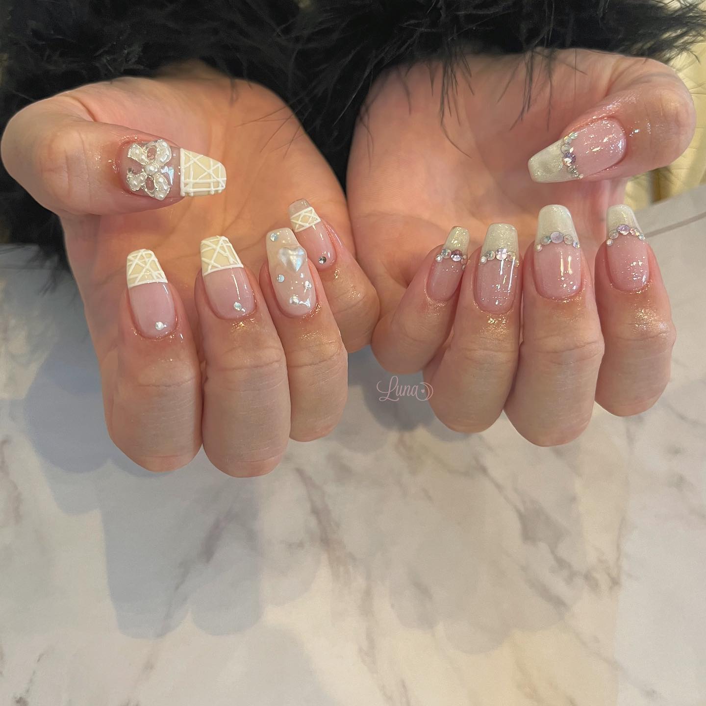 #ジェルネイル,#ワンカラーネイル,#ニュアンスネイル,#うるうるネイル,#ちゅるんネイル,#シンプルネイル,#パーツネイル,#透け感ネイル,#クリアネイル,#ぷっくりネイル,#ちぐはぐネイル,#韓国ネイル,#きらきらネイル,#うるつやネイル,#フレンチガーリーネイル,#ピンクネイル,#アイボリーネイル,#フレンチネイルのネイルデザイン