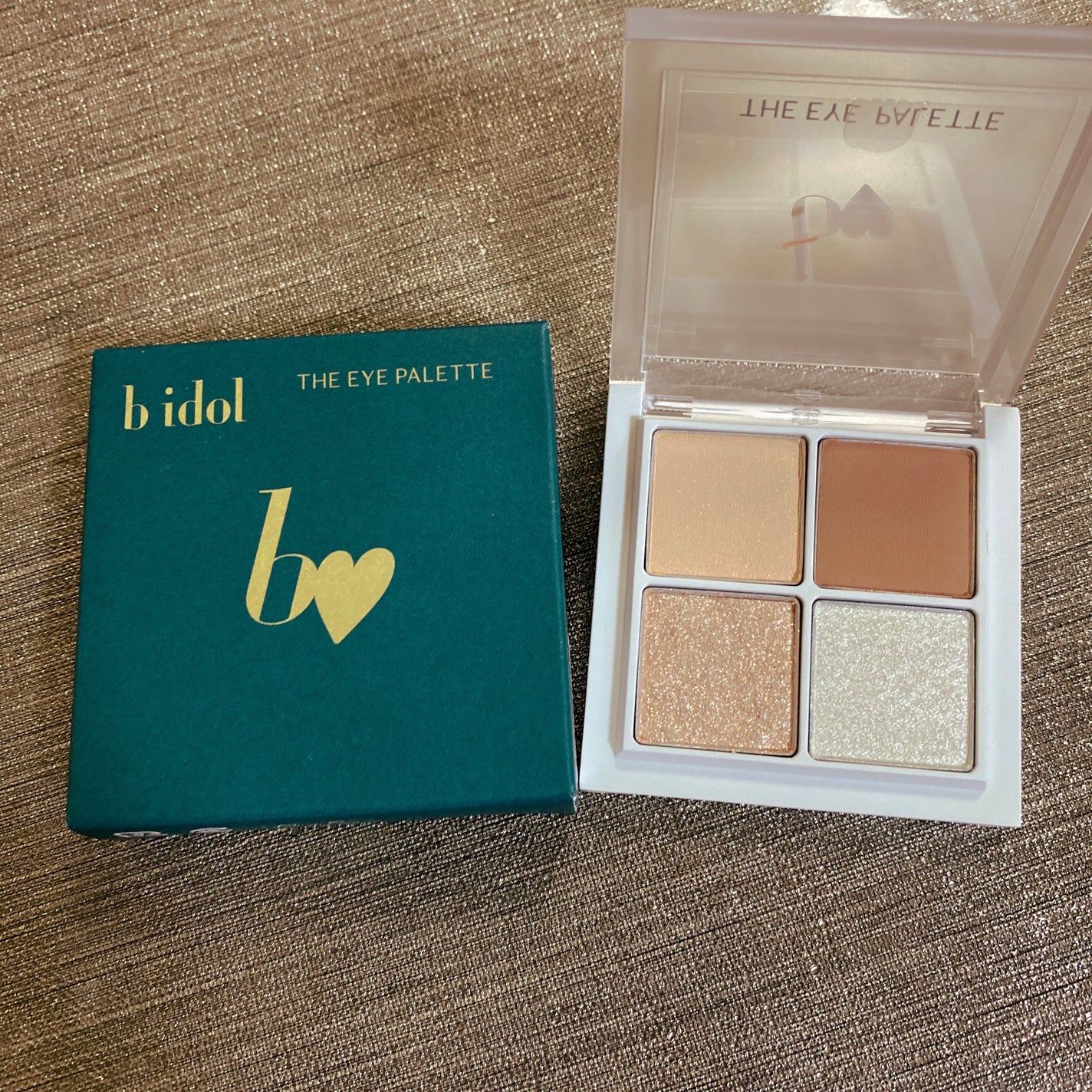 THE アイパレR/b idol/アイシャドウパレットを使ったクチコミ(1枚目)