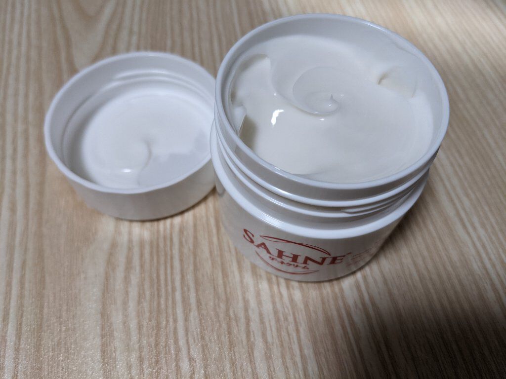 ザーネクリーム/ザーネ/ボディクリームを使ったクチコミ（2枚目）