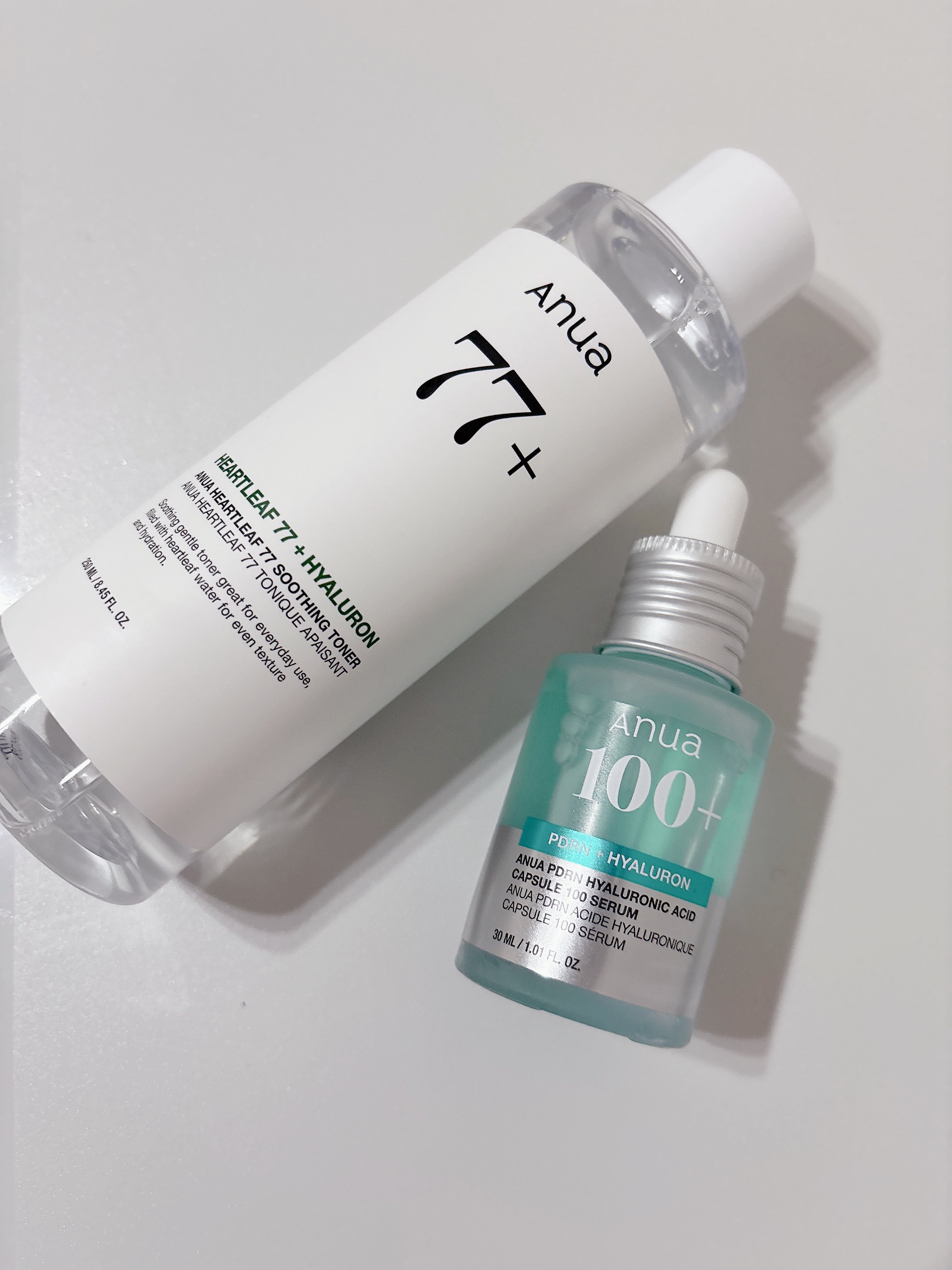 anua のスキンケアを使ってみた

ーーーーーーーーーーーーーーーーーーーー

@cosme様から anuaのスキンケアを頂いたのでレビューしていきます！



ドクダミの化粧水は軽めのテクスチャーですが、浸透後はしっとりします



私