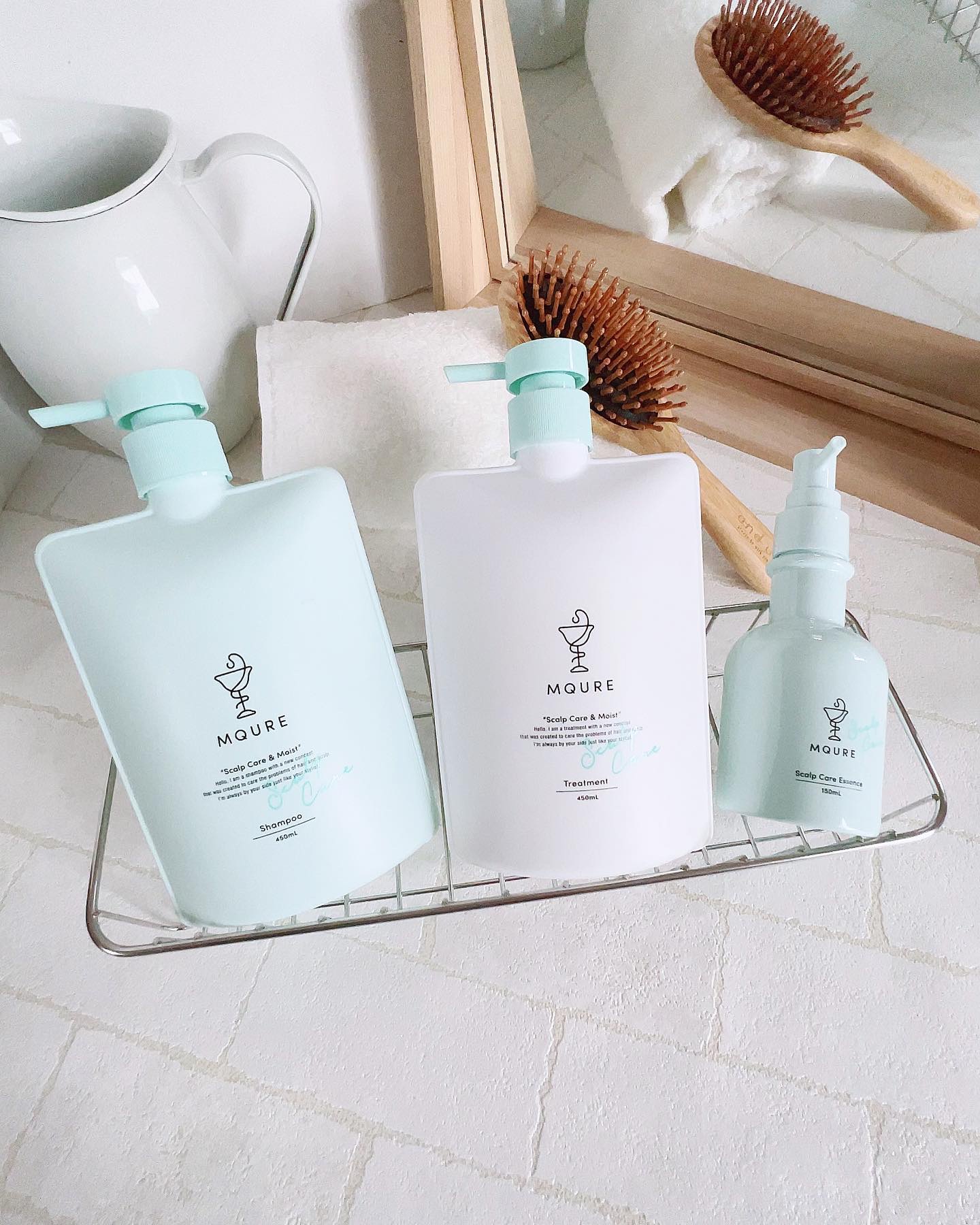 Scalp Care&Moist 薬用スカルプ＆モイストエッセンス/MQURE/頭皮ローションを使ったクチコミ（1枚目）