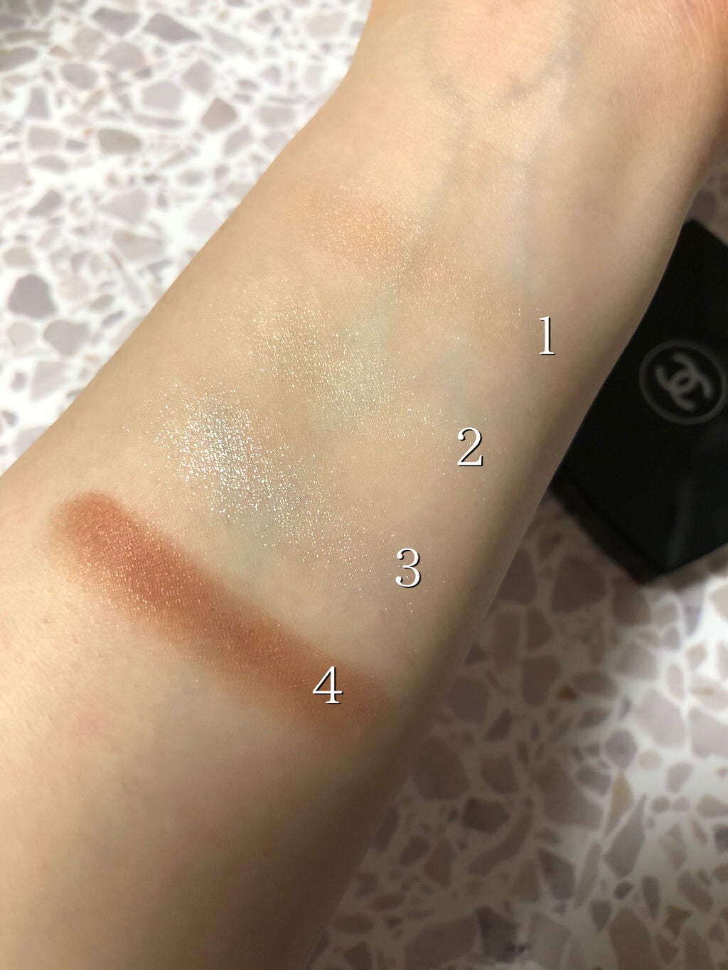 レ キャトル オンブル/CHANEL/アイシャドウパレットを使ったクチコミ(3枚目)