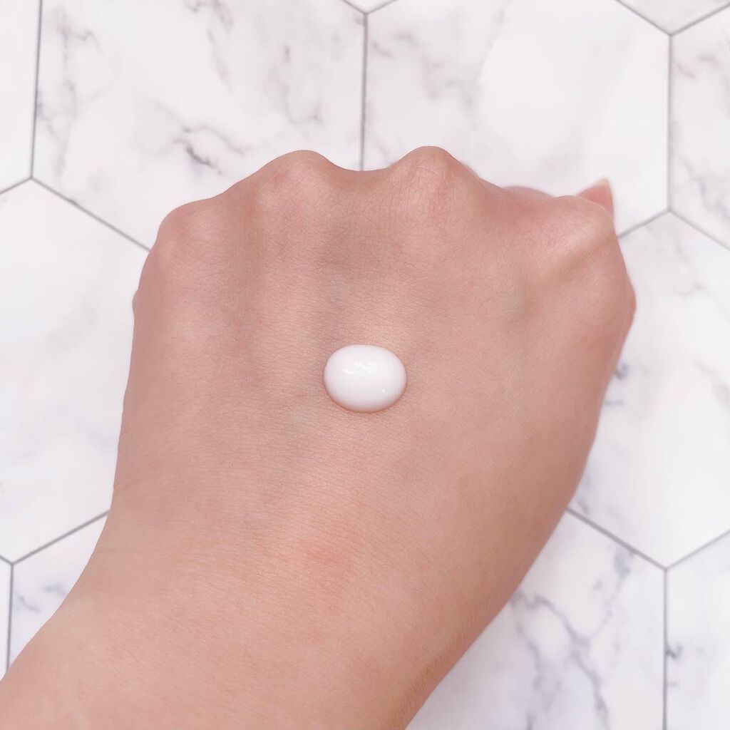 ハトムギ乳液inビタミンC誘導体/パエンナ/乳液を使ったクチコミ(4枚目)