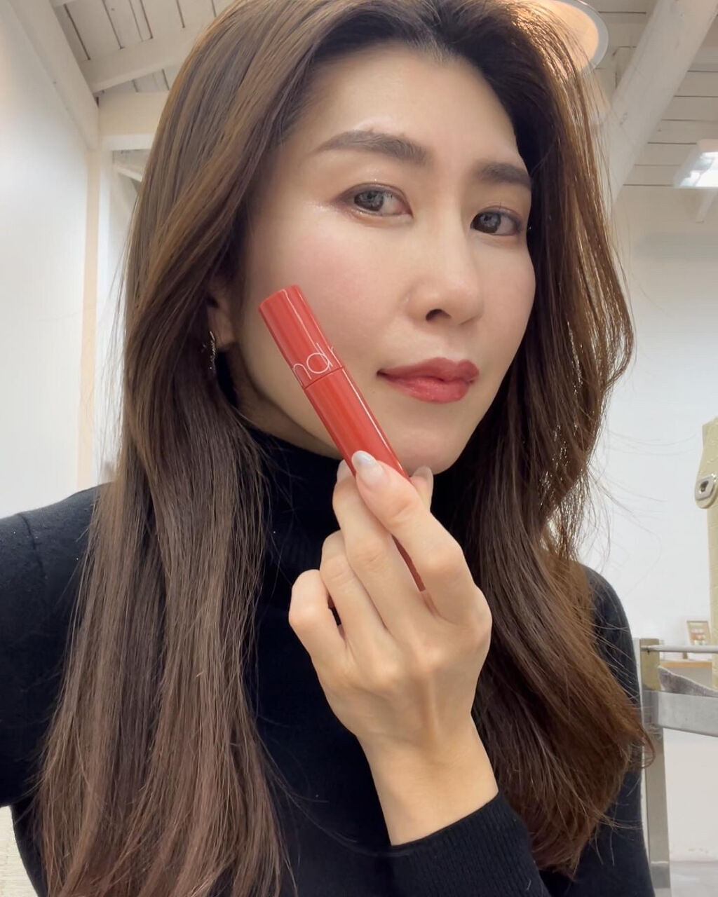 ジューシーラスティングティント/rom&nd/リップティントを使ったクチコミ（3枚目）