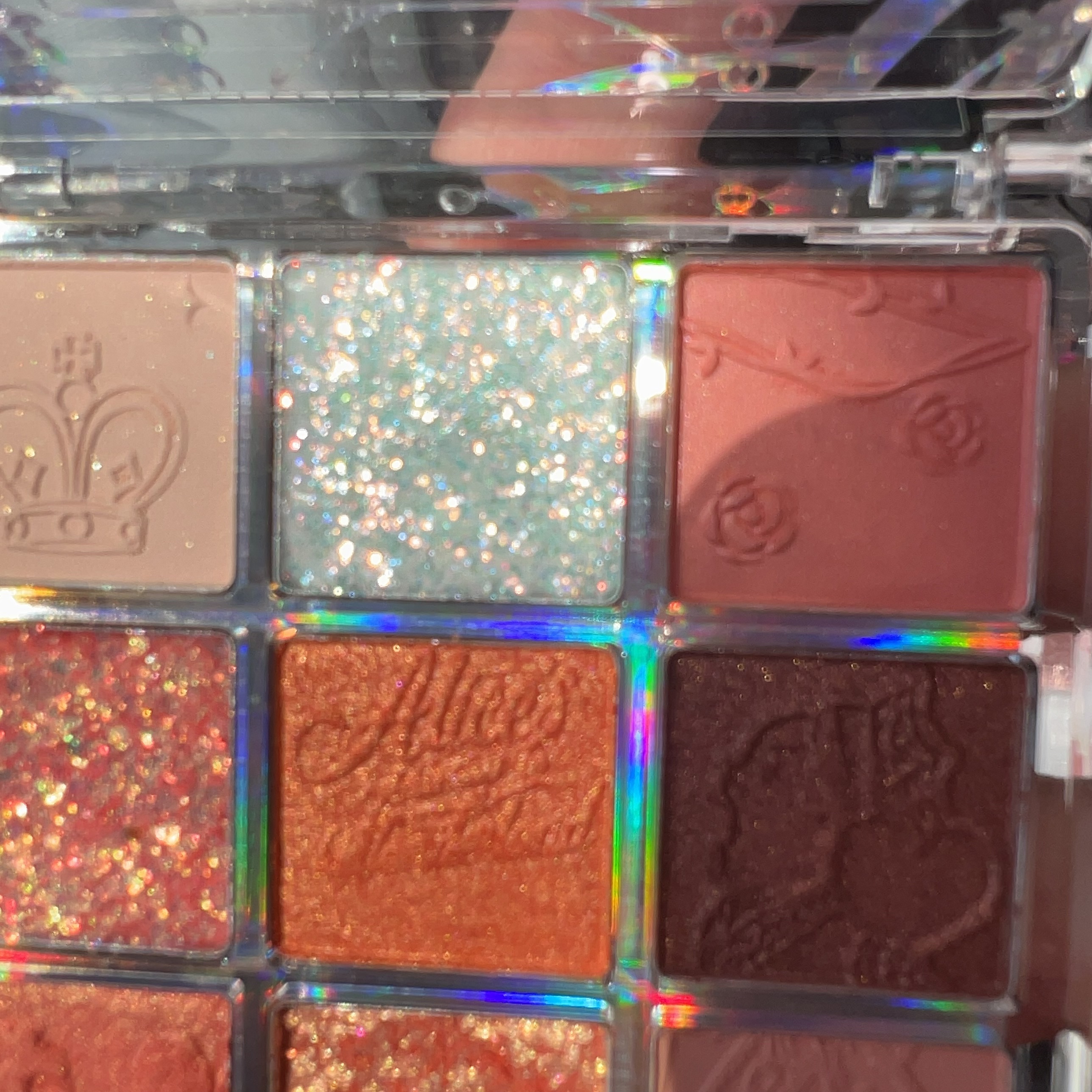 ZEESEA クォーツ 9色アイシャドウパレット(ドリームランドアイシャドウ)のクチコミ「ZEESEAクォーツ 9色アイシャドウパレット
15#

これまたアリス🦩❤️♠️

このオレ.....」（3枚目）