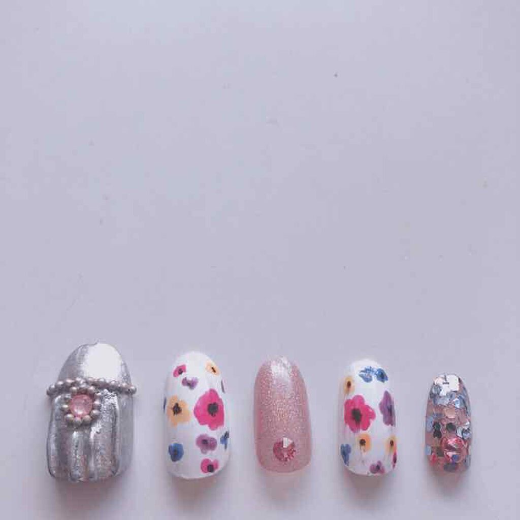 AT濃密グラマラス/セリア/マニキュアを使ったクチコミ（2枚目）