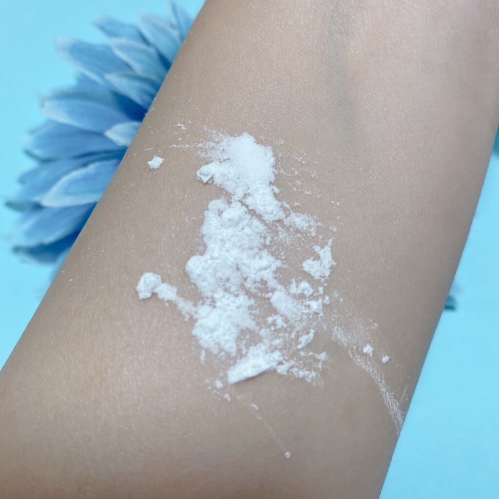 ノーセバム ミネラルパウダー/innisfree/ルースパウダーを使ったクチコミ（2枚目）