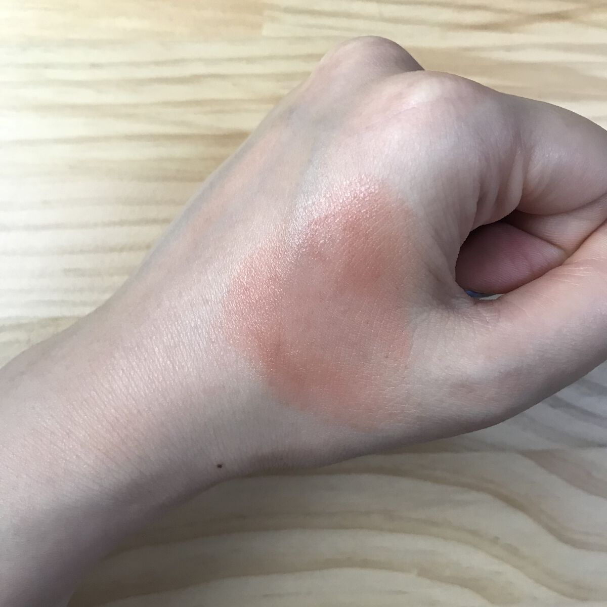 レ ベージュ オー ドゥ ブラッシュ/CHANEL/リキッドチークを使ったクチコミ（3枚目）