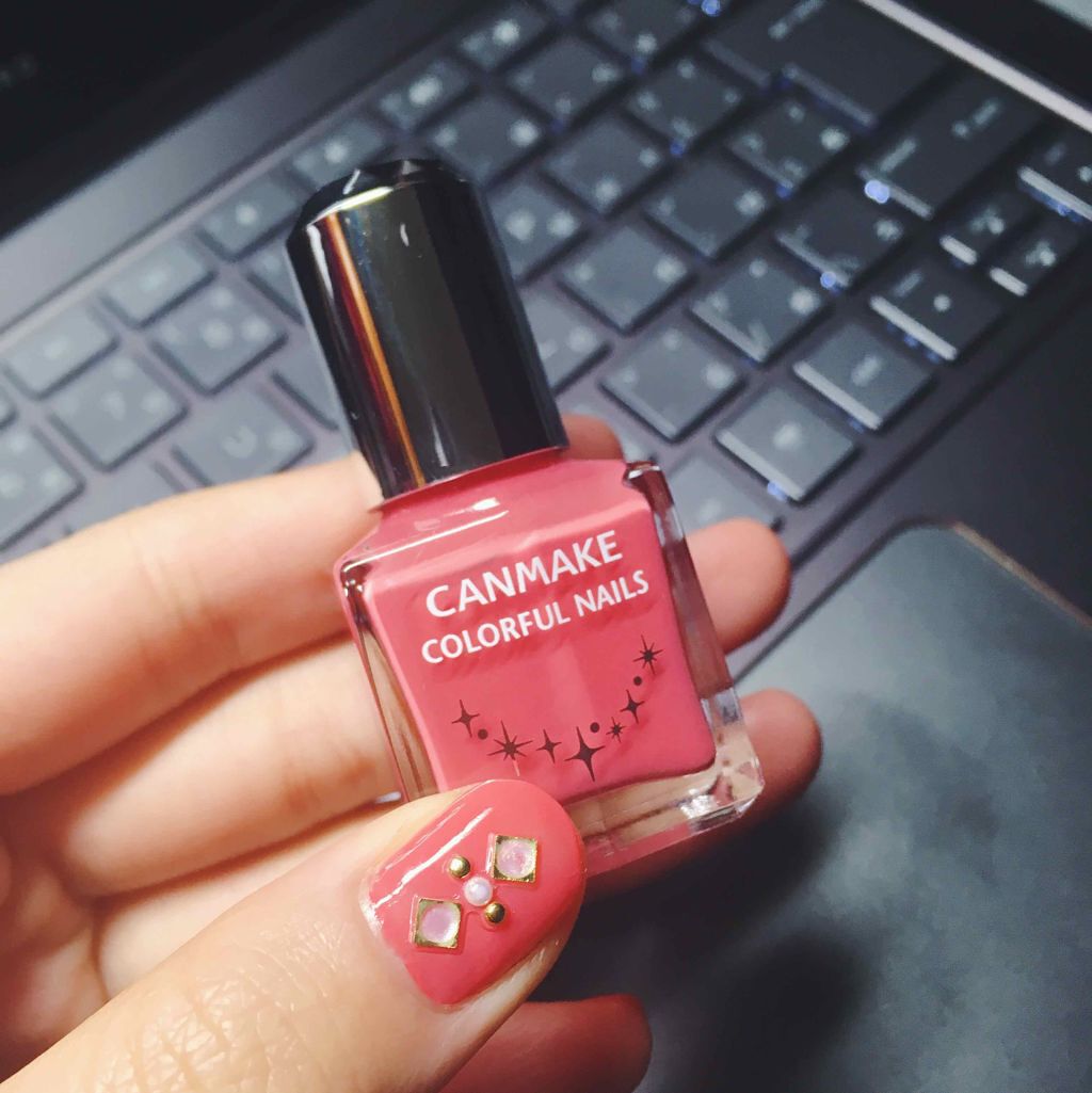 カラフルネイルズ/キャンメイク/マニキュアを使ったクチコミ（1枚目）