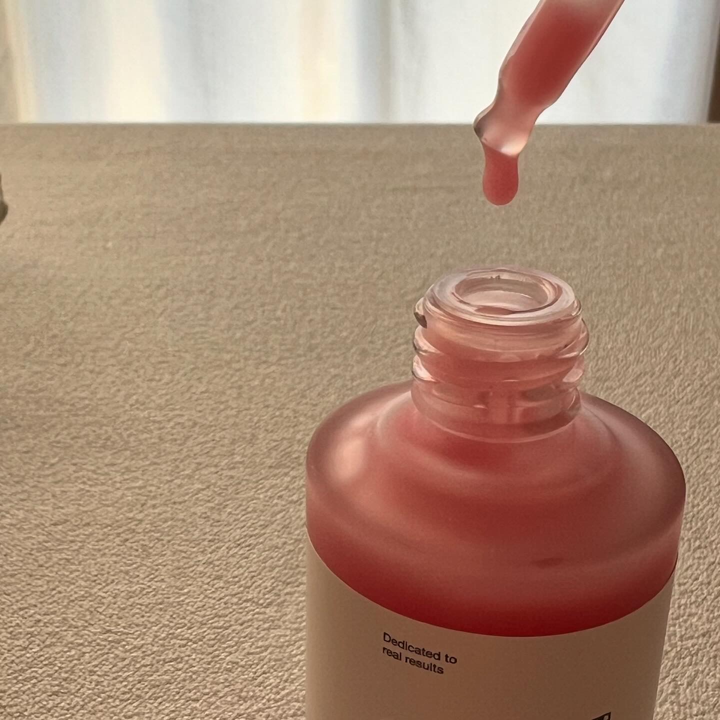 PDRNピンクアンプル PDRN 10,000ppm配合/MEDICUBE/美容液を使ったクチコミ（3枚目）