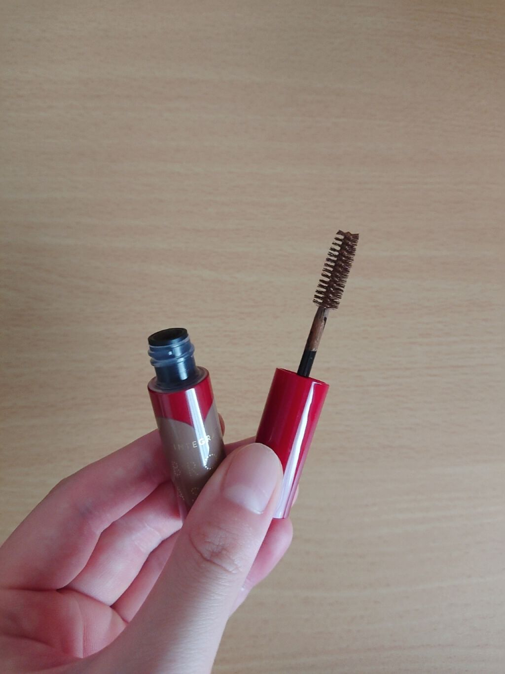 ニュアンスアイブローマスカラ/インテグレート/眉マスカラを使ったクチコミ（2枚目）