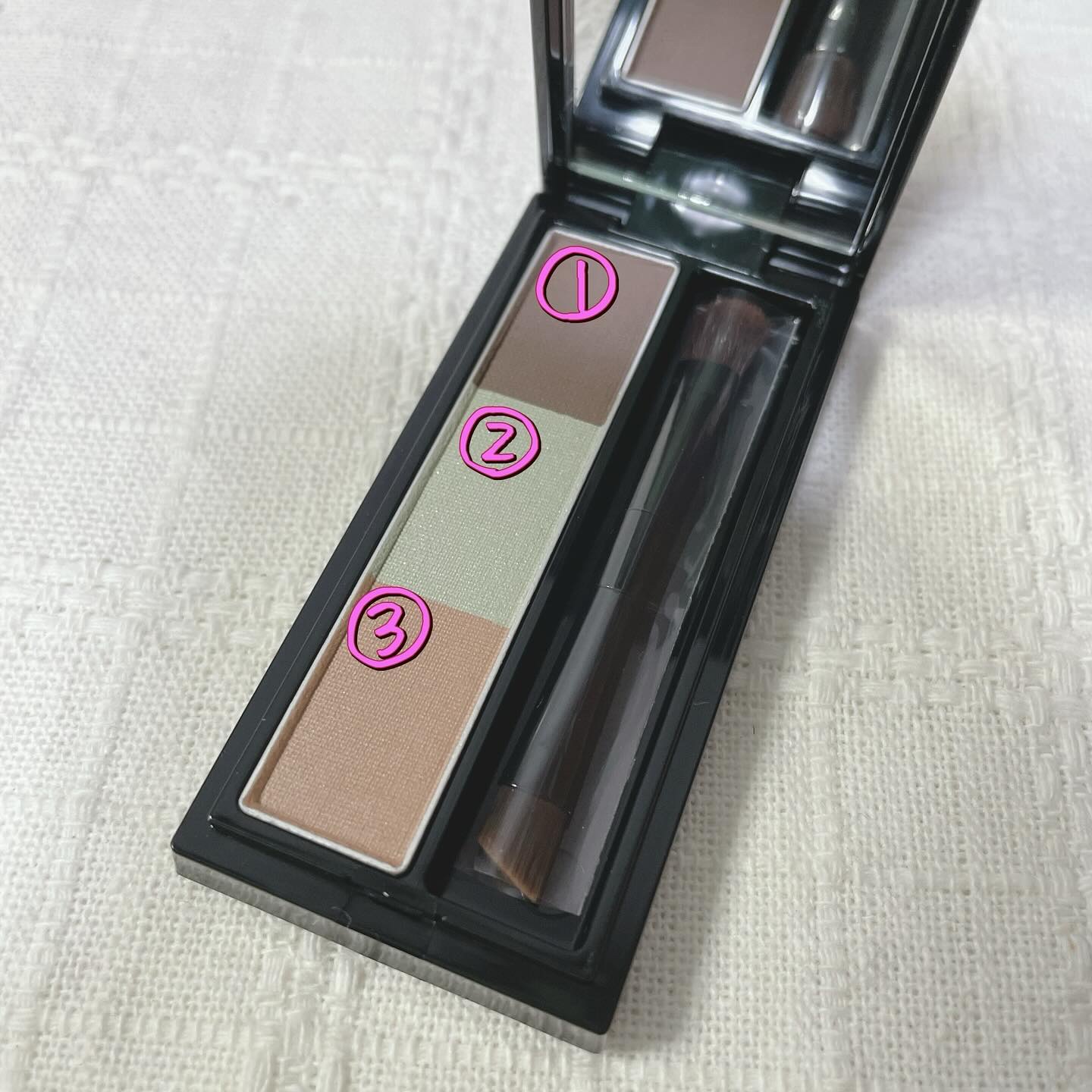 ヴィセ リシェ アイブロウパウダー BR-6 ニュアンスミント(限定)/Visée/パウダーアイブロウを使ったクチコミ（2枚目）