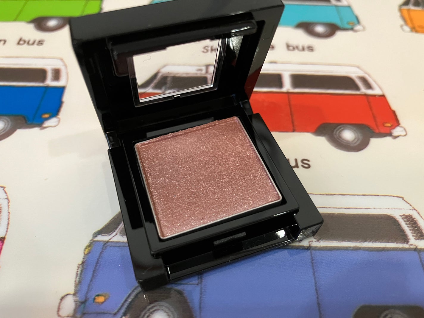 ヴィセ アヴァン シングルアイカラー/Visée/単色アイシャドウを使ったクチコミ(3枚目)