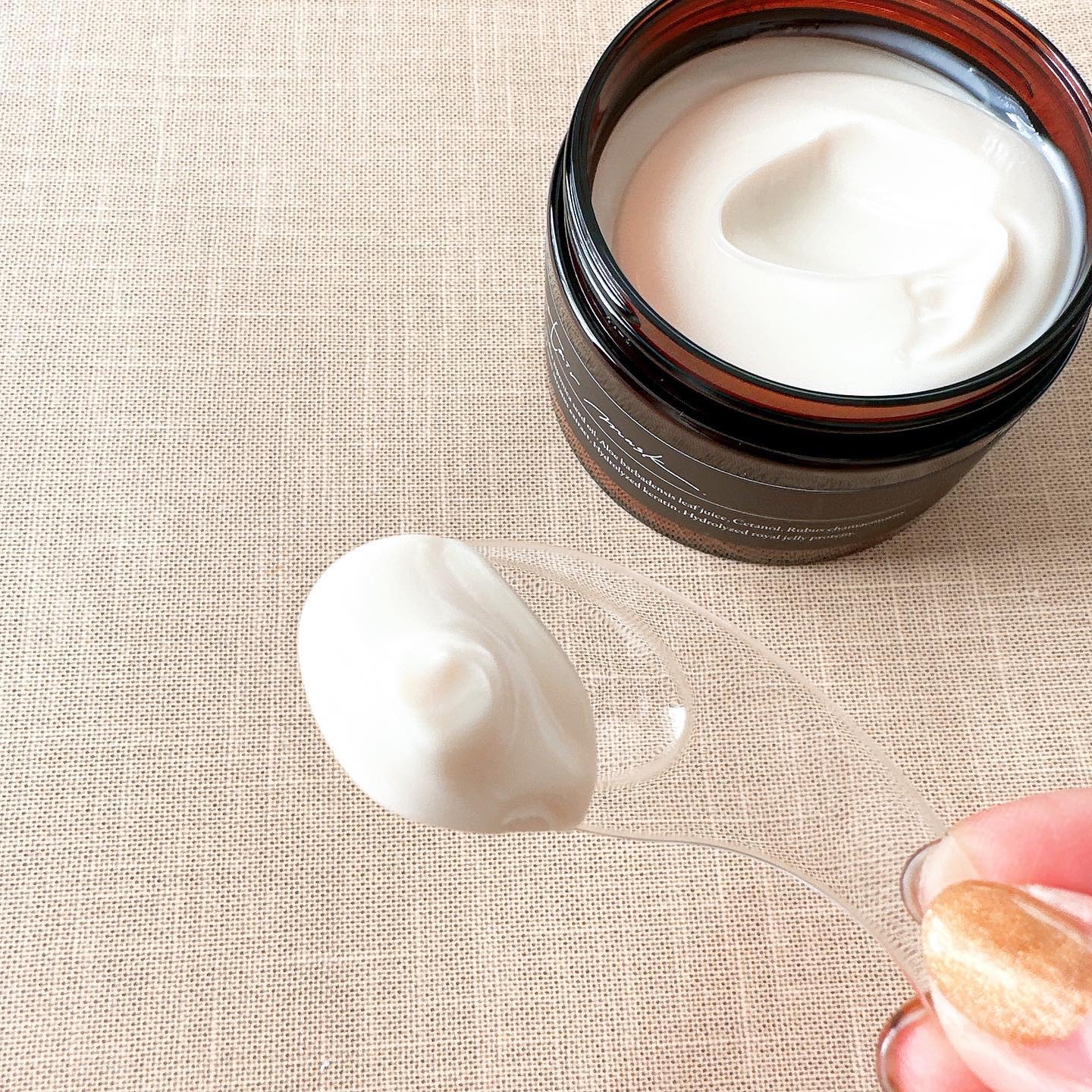 モイスチュアリペア ヘアマスク  ホワイトアールグレイの香り/cocone/ヘアマスク・ヘアパックを使ったクチコミ（2枚目）