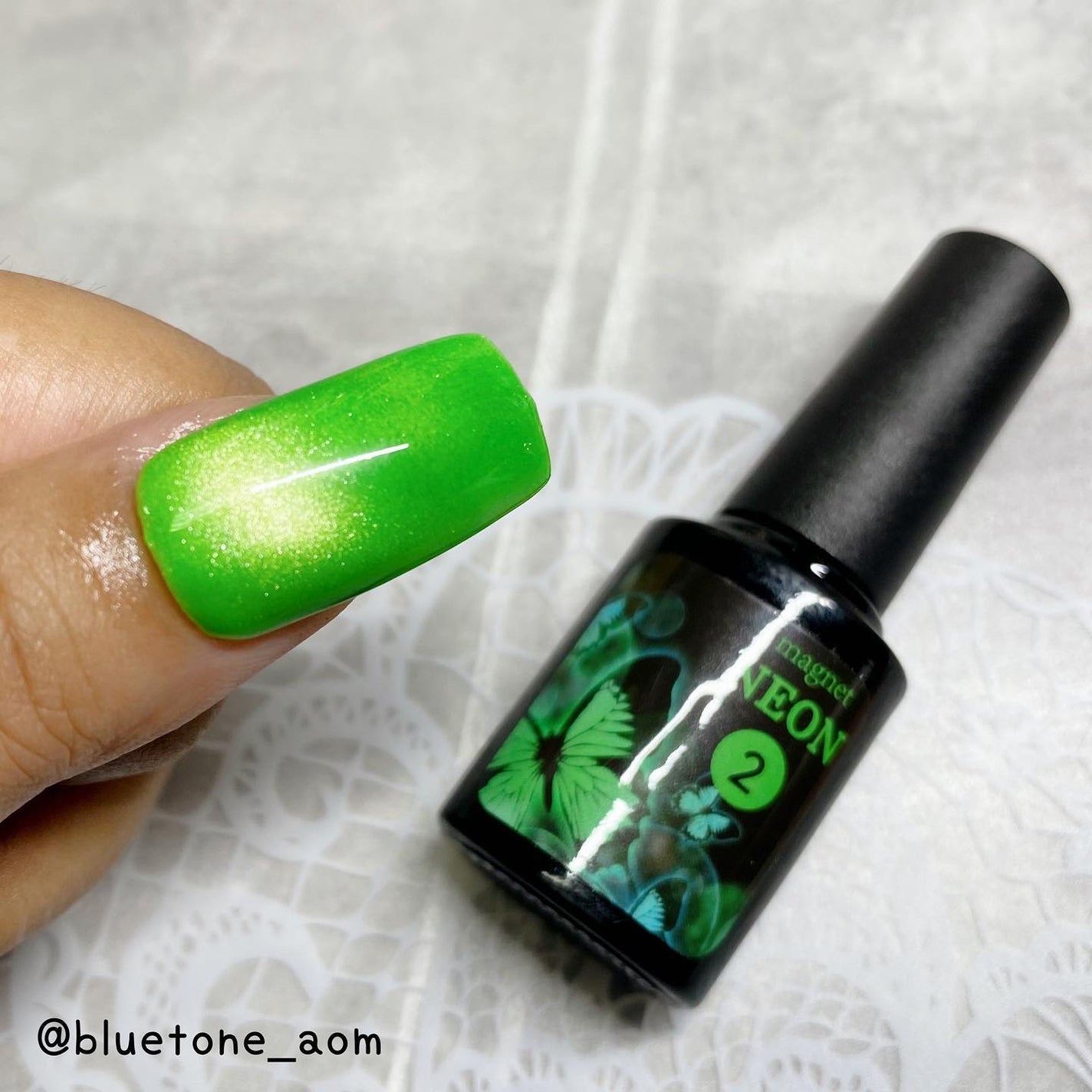 NEONマグネットジェル/ネイル工房/ジェルネイルを使ったクチコミ(4枚目)