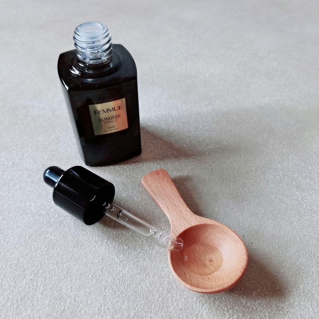 ルミエール ヴァイタルC/FEMMUE/ブースター・導入液を使ったクチコミ(2枚目)