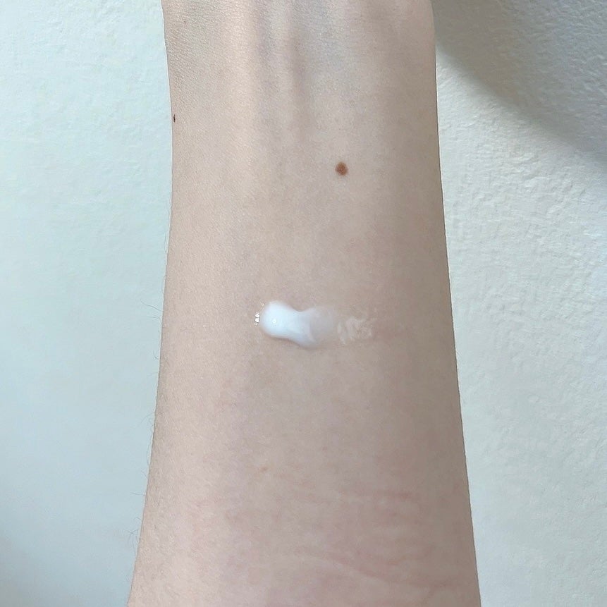 デュアルダムガーラックビタCオートアイクリーム/Dr.Twenty Project/アイケア・アイクリームを使ったクチコミ(4枚目)