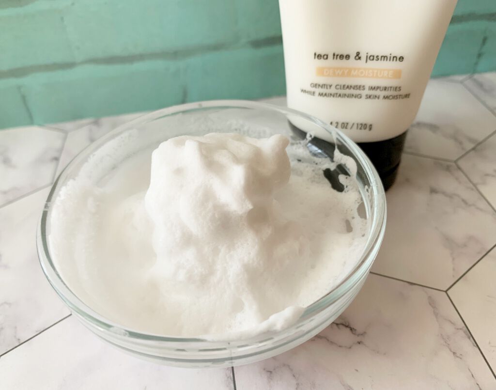 ボタニカルフェイスウォッシュ デューイーモイスチャー/BOTANIST/洗顔フォームを使ったクチコミ（3枚目）