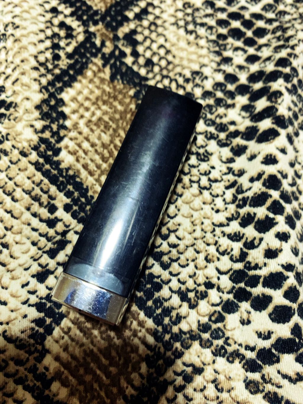 カラーセンセーショナル リップスティック D＜マット メタリック コレクション＞ 25/MAYBELLINE NEW YORK/口紅を使ったクチコミ（1枚目）