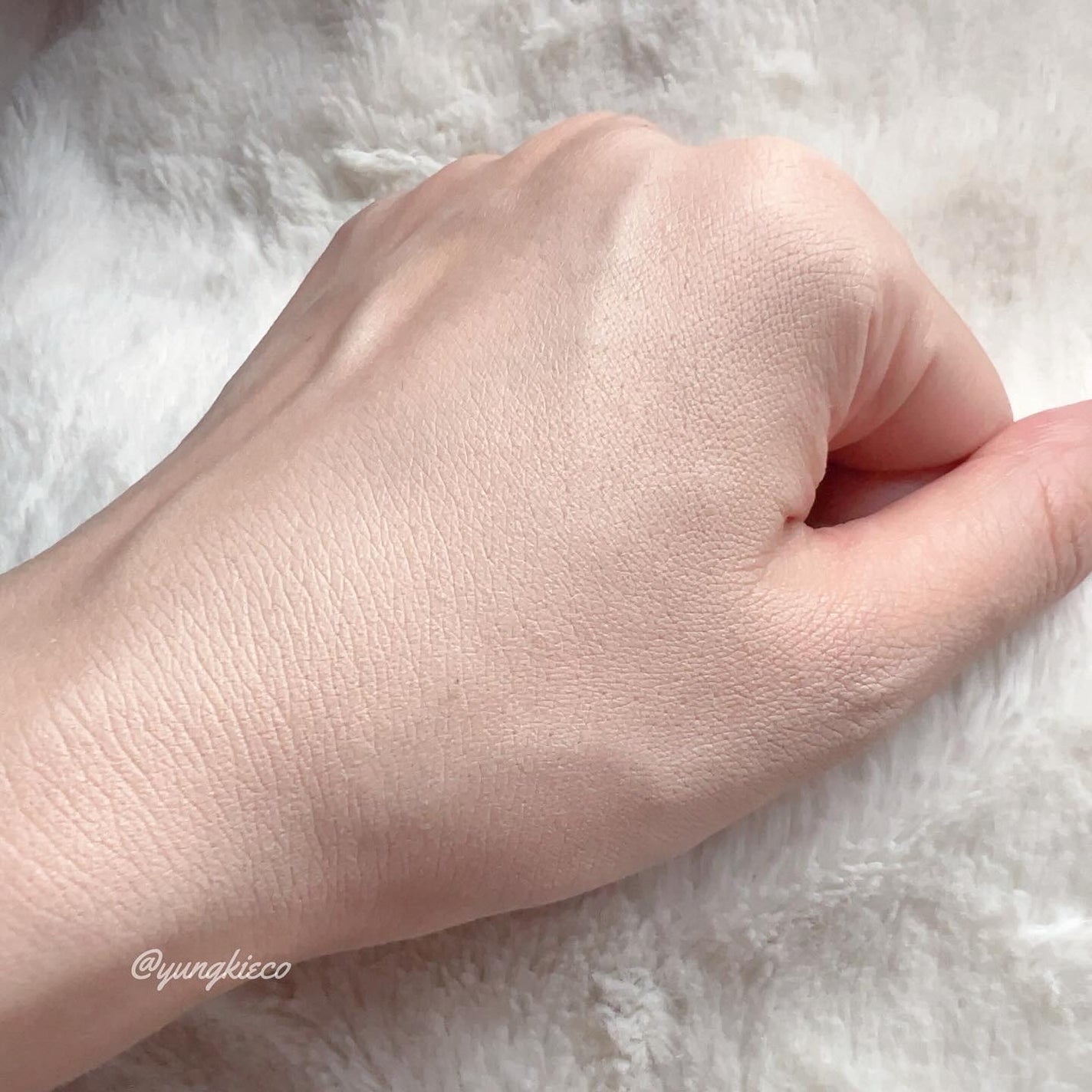 ブラーカバークッション/LUNA/クッションファンデーションを使ったクチコミ(5枚目)