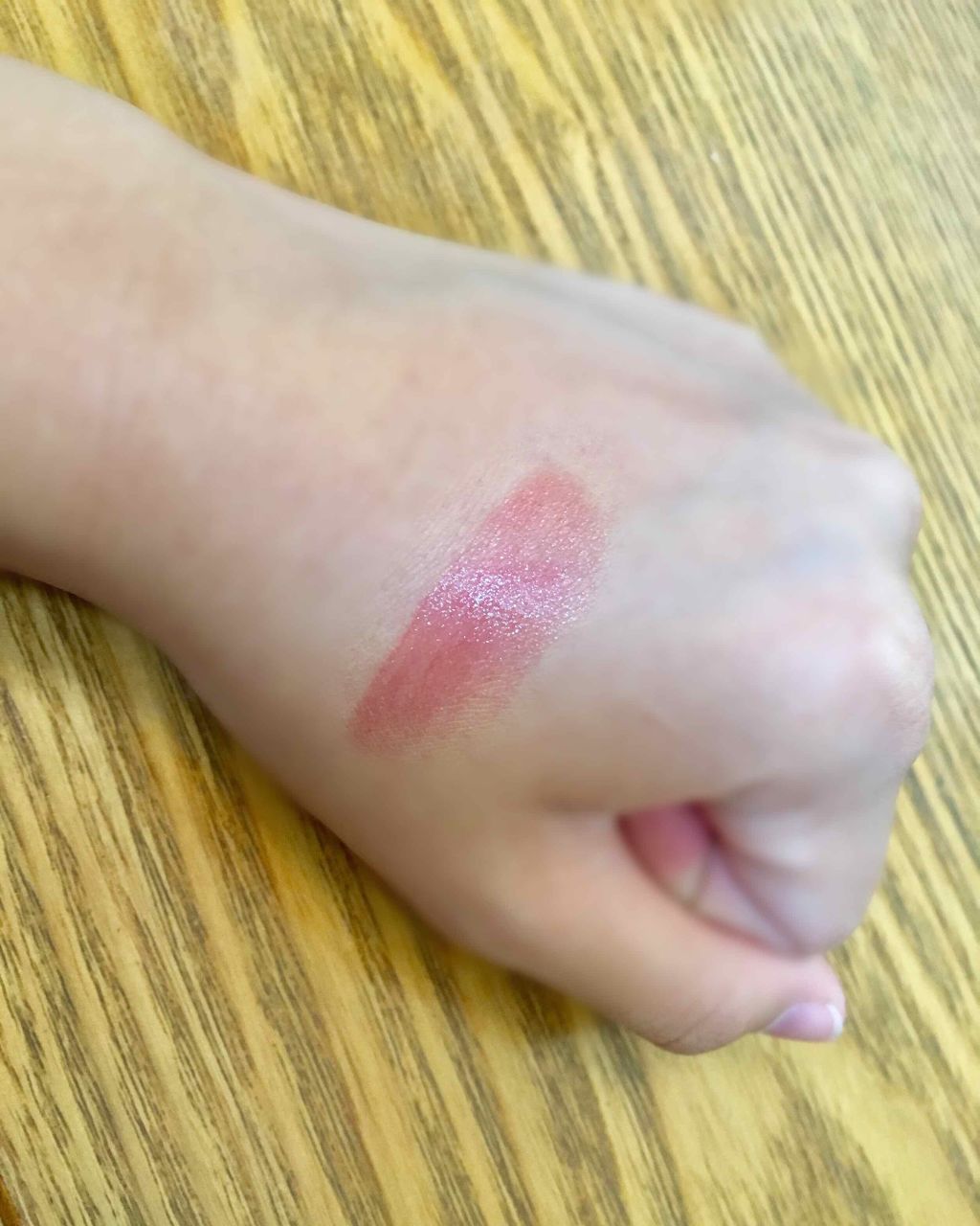 ラスティンググロスリップ/CEZANNE/口紅を使ったクチコミ（3枚目）