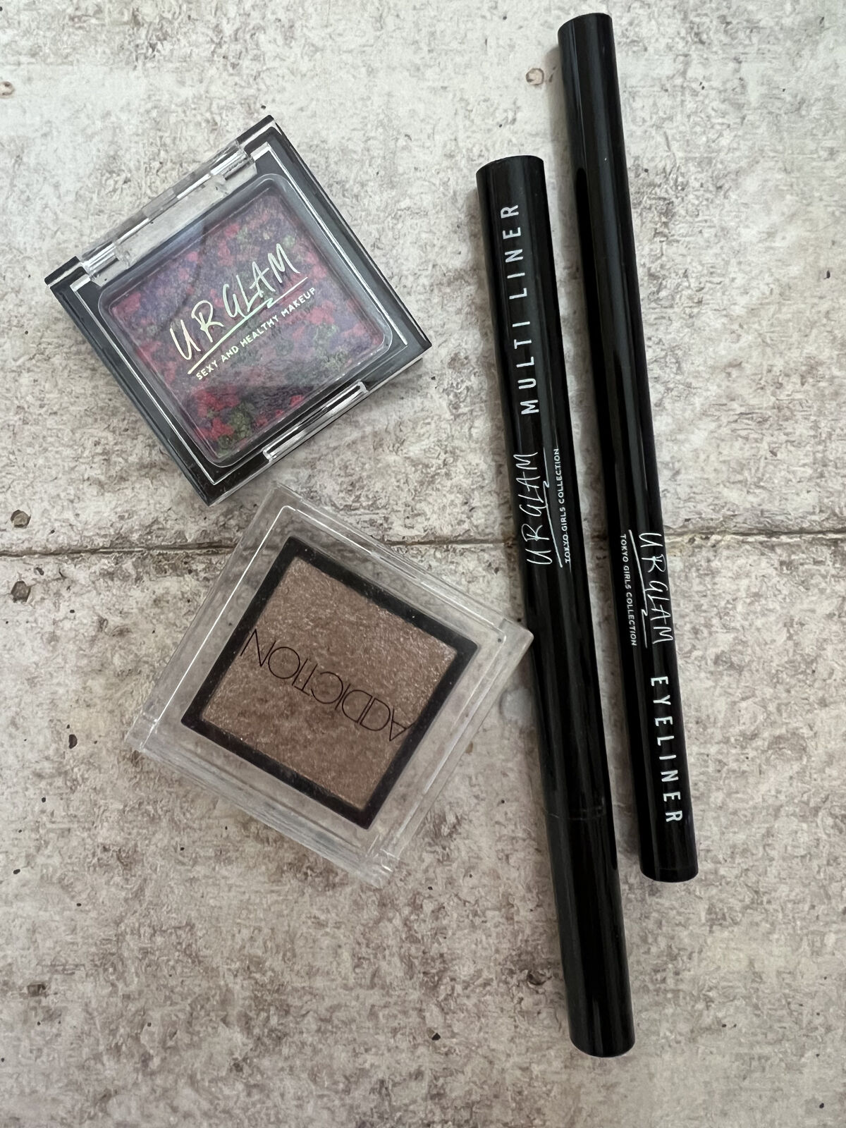 リキッドアイライナーa (TOKYO GIRLS COLLECTION) ブラック/U R GLAM/リキッドアイライナーを使ったクチコミ（3枚目）